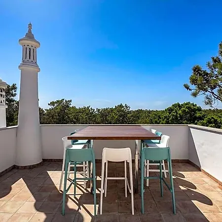 Vale Do Garrao Sleeps 10 With Air Con And Wifi *